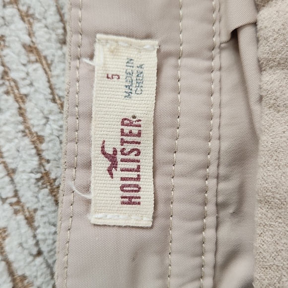 Elegant Tan Skirt with Lace Hem, Hollister, Size 5 - Picture 5 of 5